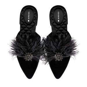 Birdies Dove Feathered Black Brooch Mule NWOT